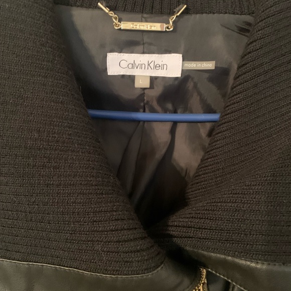 Black jacket - Picture 3 of 4